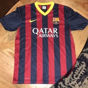 🚨Barcelona s⚽️ccer jersey•